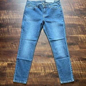 Jennifer Lopez Skinny jeans